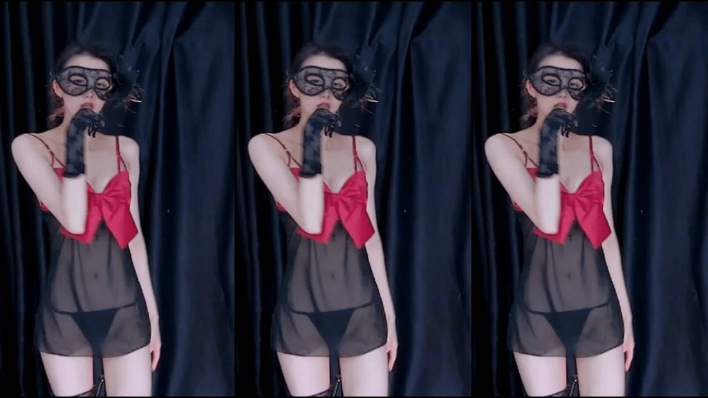 图片[2]深夜宿舍-仓鼠控的第二选择【网易CC 白妖妖】新土豪大尺定制热舞 清凉丁字露背旗袍！【4V】【2.6G】深夜宿舍-仓鼠控的第二选择