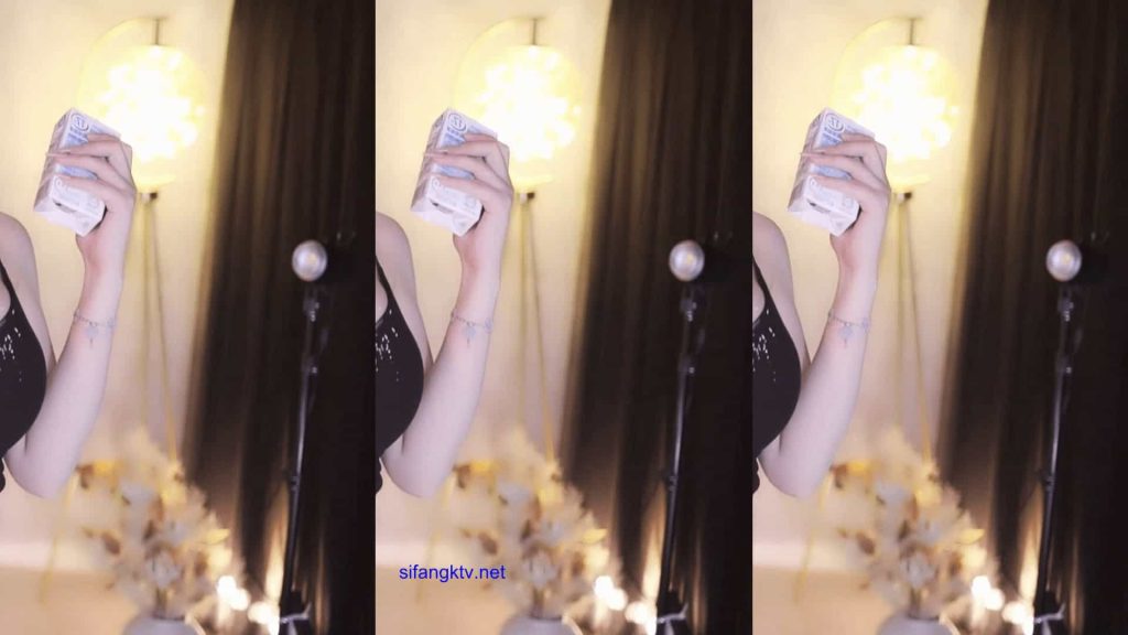 图片[3]深夜宿舍-仓鼠控的第二选择【虎牙 猫崽崽】乳贴骚舞 饱满挺拔抖抖抖【2V】【501M】深夜宿舍-仓鼠控的第二选择