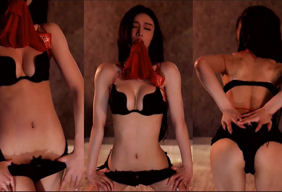 图片[1]深夜宿舍-仓鼠控的第二选择【斗鱼 艾可乐】土豪超火专享 大尺内衣定制！火辣全新 原版无水【2V】【231M】深夜宿舍-仓鼠控的第二选择