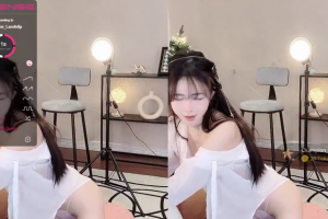 【hahaha】超清纯脸、极致反差、跳蛋直播【第二弹】【1V】【95分】深夜宿舍-仓鼠控的第二选择