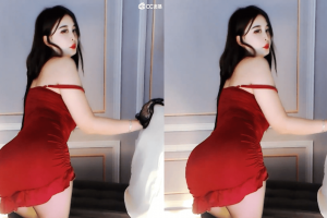 【网易CC 帝儿】红唇黑丝热舞，黑丝手套诱人，意外走光~~【1v】深夜宿舍-仓鼠控的第二选择