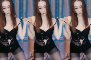 【虎牙 映秀瑶姬】 土豪高价定制 大尺度骚舞 定制流出你想看的都有 懂得来【4V】深夜宿舍-仓鼠控的第二选择