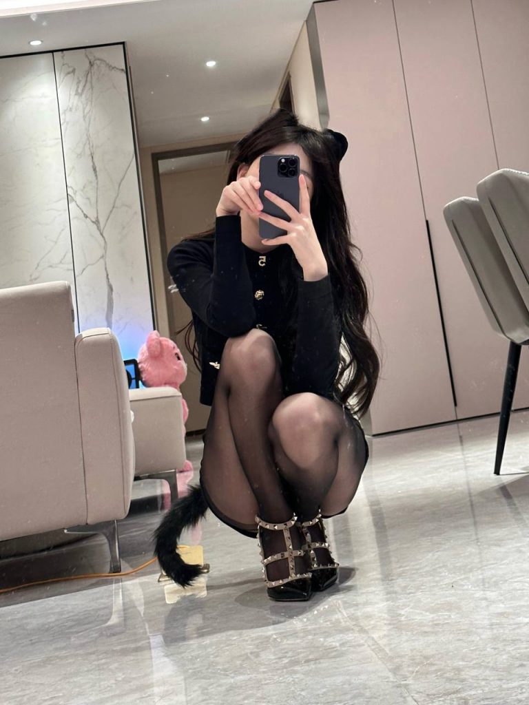 图片[4]深夜宿舍|一个懂你的资源网站|微密圈资源最全在线下载官网论坛No.240-微密圈圆溜溜阿圆合集【更新至4期】深夜宿舍|一个懂你的资源网站|微密圈资源最全在线下载官网论坛深夜宿舍|一个懂你的资源网站|