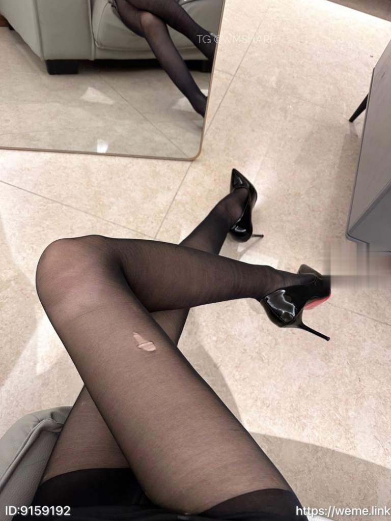 图片[4]深夜宿舍|一个懂你的资源网站|微密圈资源最全在线下载官网论坛No.220-微密圈小娴没烦恼合集【更新至2期】深夜宿舍|一个懂你的资源网站|微密圈资源最全在线下载官网论坛深夜宿舍|一个懂你的资源网站|