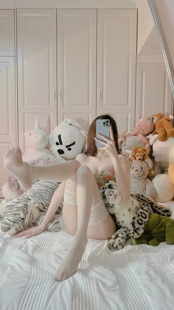 图片[2]深夜宿舍|一个懂你的资源网站|微密圈资源最全在线下载官网论坛No.250-微密圈hh0neyy合集【更新至7期】深夜宿舍|一个懂你的资源网站|微密圈资源最全在线下载官网论坛深夜宿舍|一个懂你的资源网站|