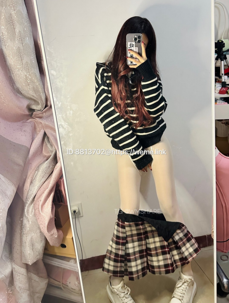 图片[1]深夜宿舍|一个懂你的资源网站|微密圈资源最全在线下载官网论坛No.150-微密圈可爱嘉的秘密合集【更新至11期】深夜宿舍|一个懂你的资源网站|微密圈资源最全在线下载官网论坛深夜宿舍|一个懂你的资源网站|