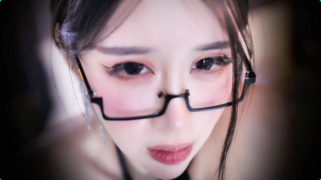 图片[1]深夜宿舍-仓鼠控的第二选择【CC 小恩雅】神情恍惚，超美表情！！超美情趣内衣【1V】【1G】深夜宿舍-仓鼠控的第二选择