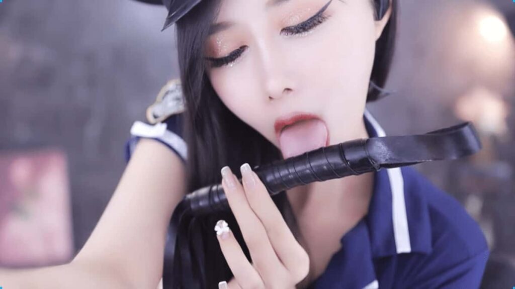 图片[2]深夜宿舍-仓鼠控的第二选择【CC 小恩雅】警官制服，超长！！！媚眼如丝没法再多说什么【1V】【2.37G】深夜宿舍-仓鼠控的第二选择