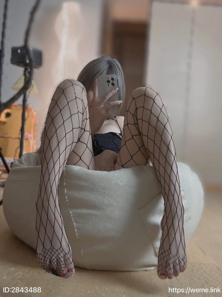 图片[4]深夜宿舍|一个懂你的资源网站|微密圈资源最全在线下载官网论坛No.119-微密圈阿尔卑香小狗子合集【更新至43期】【在线看图】深夜宿舍|一个懂你的资源网站|微密圈资源最全在线下载官网论坛深夜宿舍|一个懂你的资源网站|