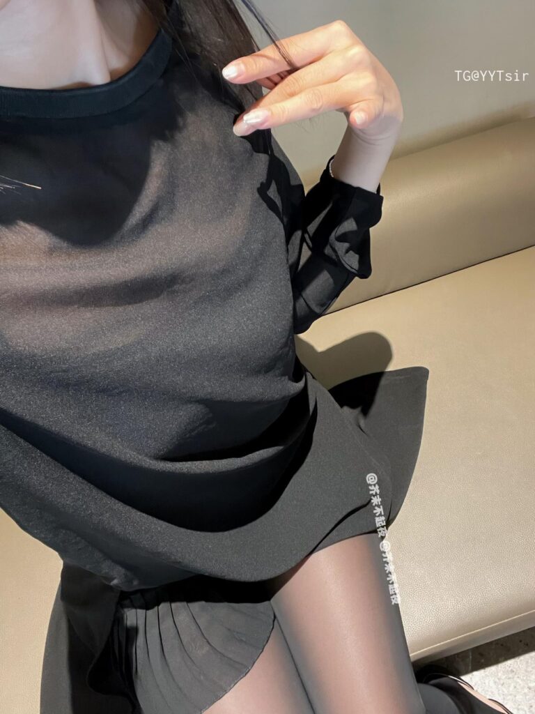 图片[3]深夜宿舍|一个懂你的资源网站|微密圈资源最全在线下载官网论坛No.293-微密圈芥末不起夜合集【更新至1期】深夜宿舍|一个懂你的资源网站|微密圈资源最全在线下载官网论坛深夜宿舍|一个懂你的资源网站|