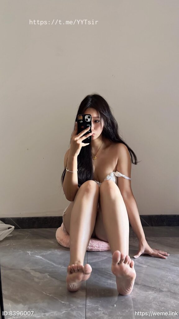 图片[7]深夜宿舍|一个懂你的资源网站|微密圈资源最全在线下载官网论坛No.233-微密圈叶子姐姐合集【更新至22期】深夜宿舍|一个懂你的资源网站|微密圈资源最全在线下载官网论坛深夜宿舍|一个懂你的资源网站|