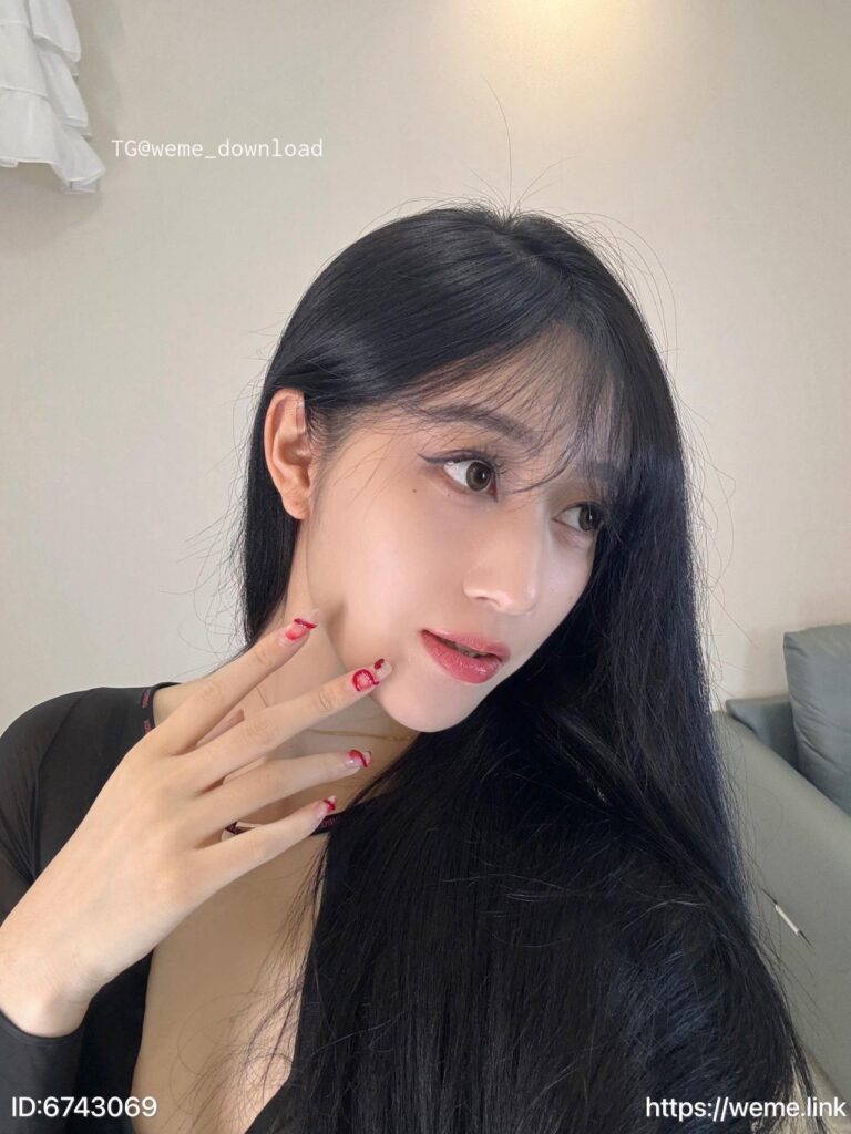 图片[14]深夜宿舍|一个懂你的资源网站|微密圈资源最全在线下载官网论坛No.286-微密圈唐十七合集【更新至14期】【在线看图】深夜宿舍|一个懂你的资源网站|微密圈资源最全在线下载官网论坛深夜宿舍|一个懂你的资源网站|