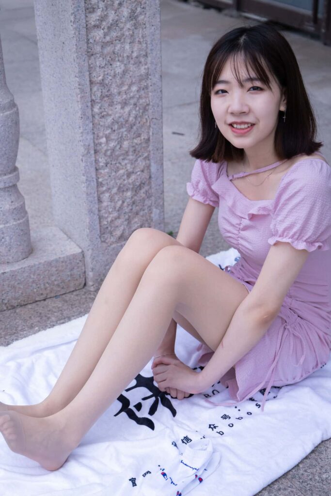 图片[2]深夜宿舍-仓鼠控的第二选择【美足】BoBoSocks袜啵啵【更新至300期】[1813G]深夜宿舍-仓鼠控的第二选择