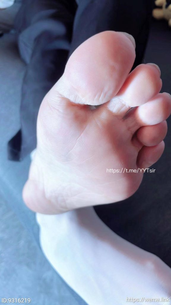 图片[3]深夜宿舍|一个懂你的资源网站|微密圈资源最全在线下载官网论坛No.372-微密圈奕奕合集【更新至1期】深夜宿舍|一个懂你的资源网站|微密圈资源最全在线下载官网论坛深夜宿舍|一个懂你的资源网站|