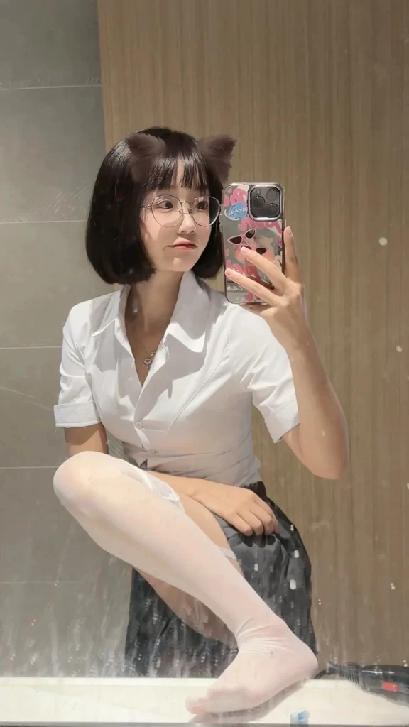 图片[3]深夜宿舍|一个懂你的资源网站|微密圈资源最全在线下载官网论坛No.281-微密圈王胜利(胜利的小生活)合集【更新至10期】深夜宿舍|一个懂你的资源网站|微密圈资源最全在线下载官网论坛深夜宿舍|一个懂你的资源网站|