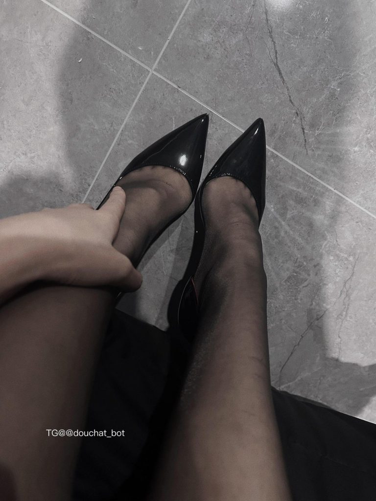 图片[7]深夜宿舍|一个懂你的资源网站|微密圈资源最全在线下载官网论坛No.401-微密圈凌凌七合集【更新至3期】深夜宿舍|一个懂你的资源网站|微密圈资源最全在线下载官网论坛深夜宿舍|一个懂你的资源网站|