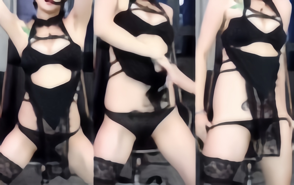 【抖音 填满日记】舞蹈学院极品美女 半裸脱衣舞 露B毛【2V】【66.6M】深夜宿舍-仓鼠控的第二选择