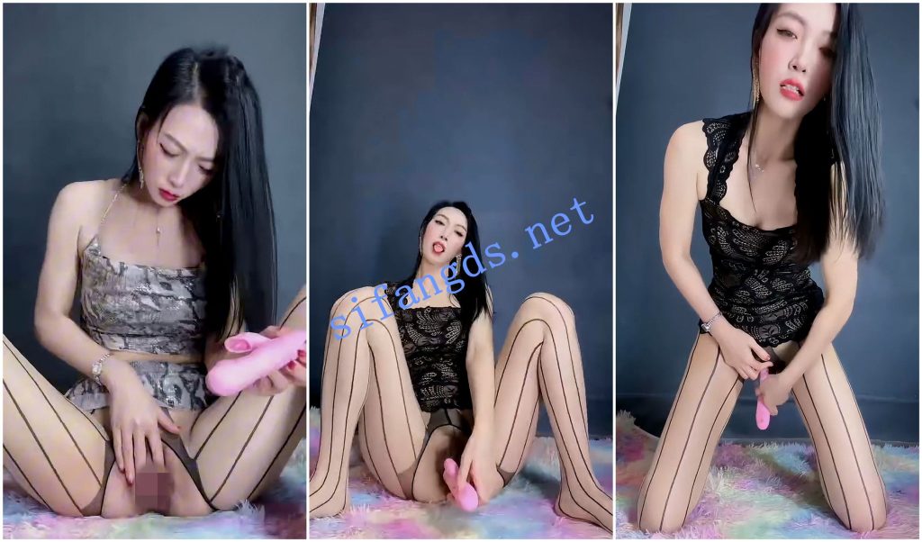 图片[3]深夜宿舍-仓鼠控的第二选择【无在线播放】【抖音福利】极品长腿丝袜高跟御姐【拾壹】脸穴同框自X【7V】【2.61G】深夜宿舍-仓鼠控的第二选择