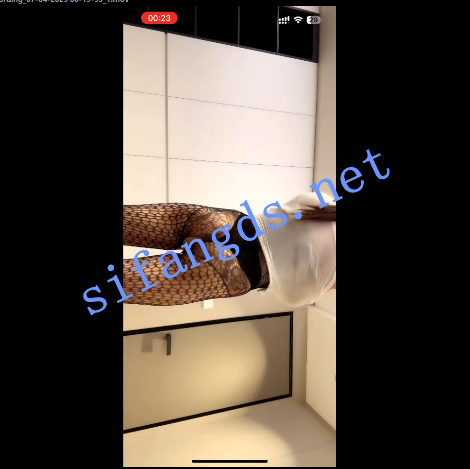 图片[33]深夜宿舍-仓鼠控的第二选择【无在线播放】【抖音快手巨乳】张泡泡 付费直播抖奶走光真空凸点福利【5V】【2.05G】深夜宿舍-仓鼠控的第二选择