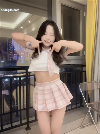 图片[5]深夜宿舍-仓鼠控的第二选择【无在线播放】快手主播 周周乖仔 最新定制裸舞掰穴顶B 情趣热情摇摆上头【9V】【460M】深夜宿舍-仓鼠控的第二选择