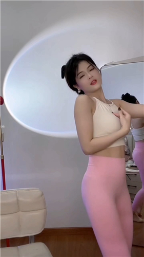 图片[13]深夜宿舍-仓鼠控的第二选择【无在线播放】快手御姐翘臀妹子 晨洁心美 内衣顶B骚舞福利+直播骚舞切片【20V】【2.95G】深夜宿舍-仓鼠控的第二选择