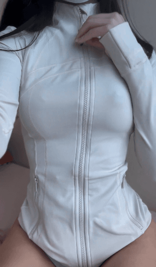 图片[7]深夜宿舍-仓鼠控的第二选择【无在线播放】【精品】推特漫画身材困困狗，被健身男友强势后入好痛啊【38V15P】【3.43G】深夜宿舍-仓鼠控的第二选择