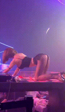 图片[2]深夜宿舍-仓鼠控的第二选择【无在线播放】【网红女DJ现场大尺度热舞2】真空乳沟 后摇 跪摇 性感死了【181V】【2G】深夜宿舍-仓鼠控的第二选择