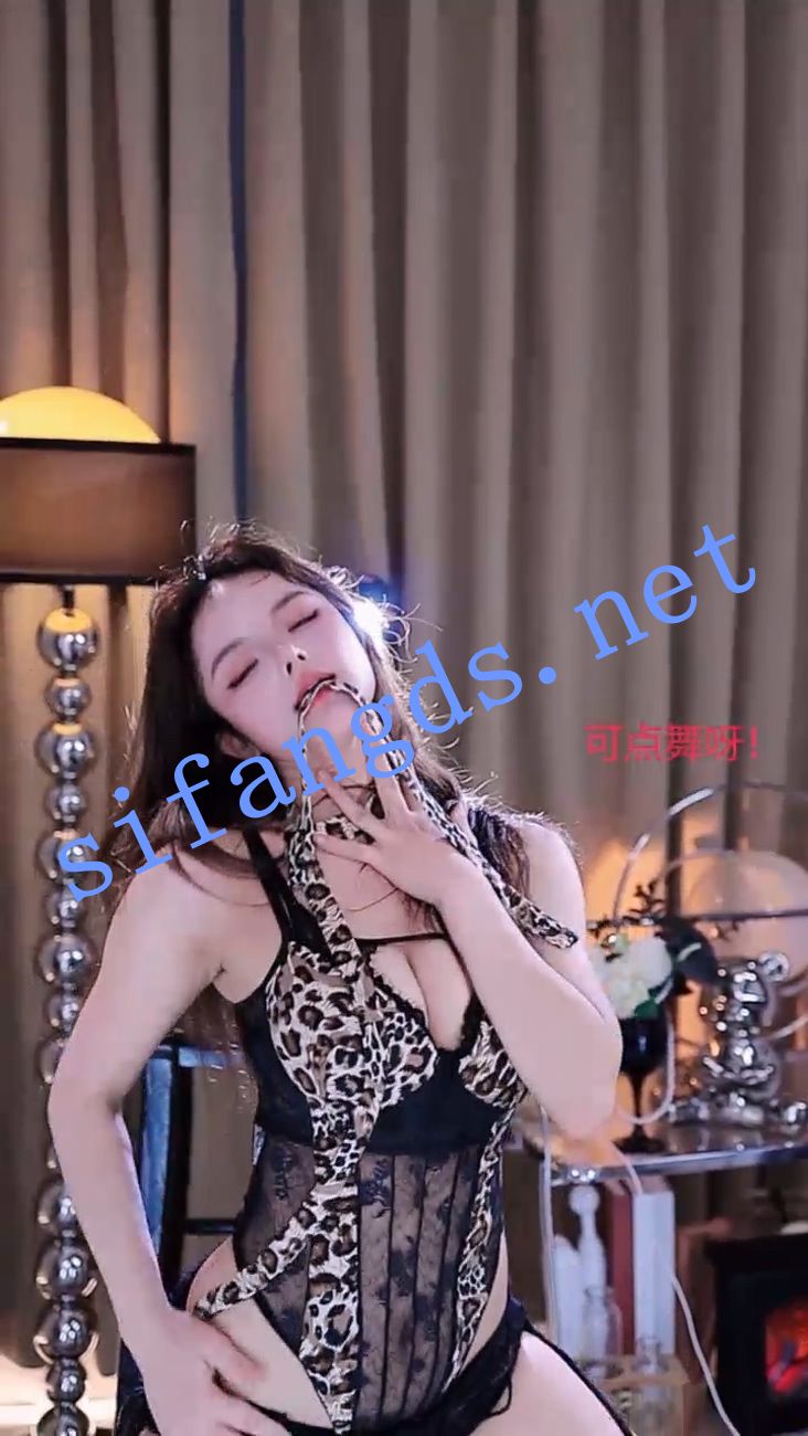 图片[24]深夜宿舍-仓鼠控的第二选择【无在线播放】⭐【畅聊直播】宣宣子 深沟半球 擦边性感诱惑尺度骚舞【36V】【3.08G】深夜宿舍-仓鼠控的第二选择