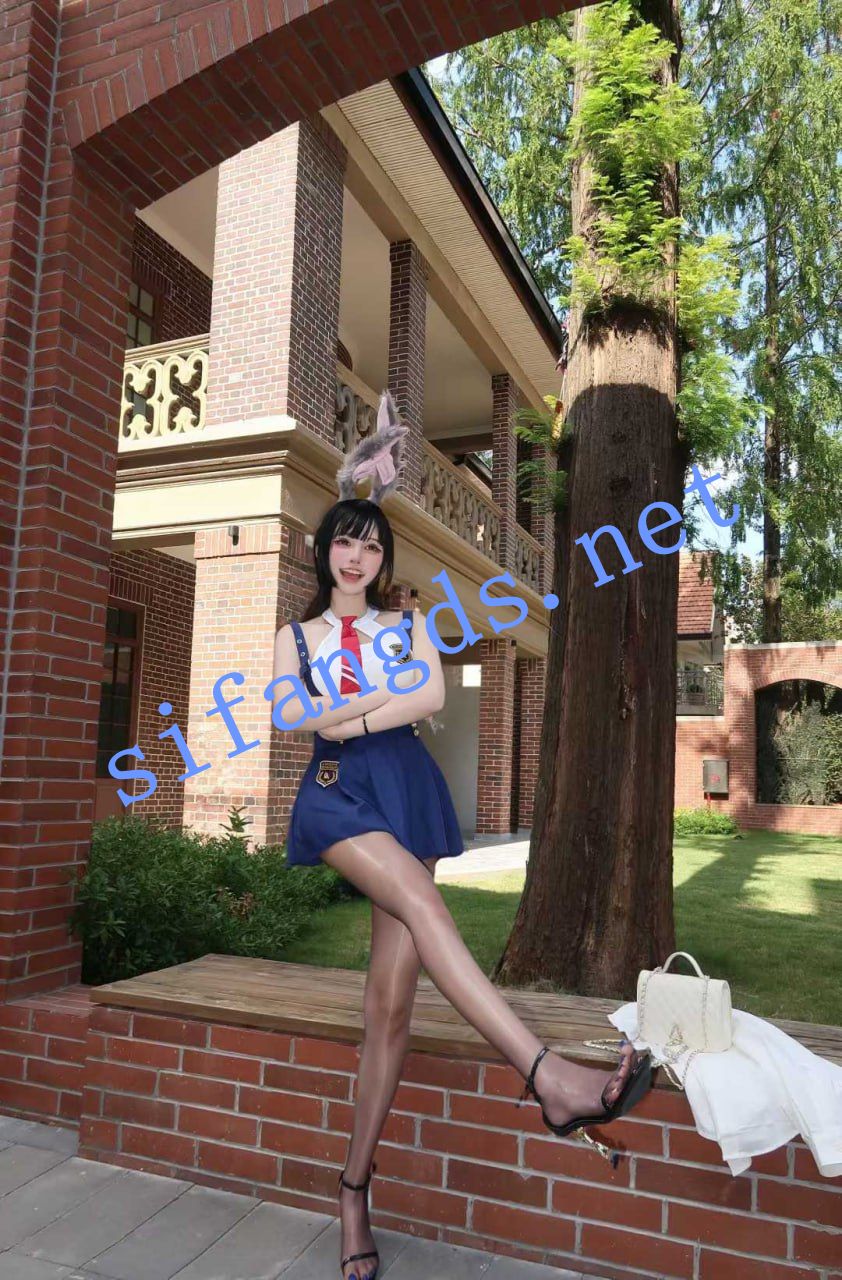 图片[1]深夜宿舍-仓鼠控的第二选择【无在线播放】抖音 魔人布欧 35万粉 顶级美女 美腿 足交阳具【11V】【303M】深夜宿舍-仓鼠控的第二选择