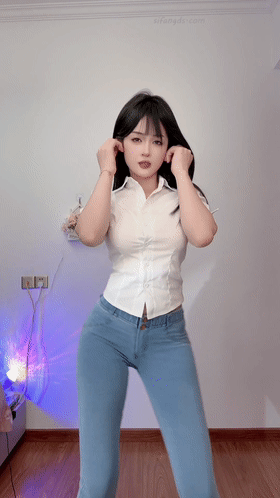 图片[14]深夜宿舍-仓鼠控的第二选择【无在线播放】快手骚骚主播 晨洁、笨蛋小鱼、宝粉 性感内衣骚舞自摸诱惑【13V】【2.02G】深夜宿舍-仓鼠控的第二选择