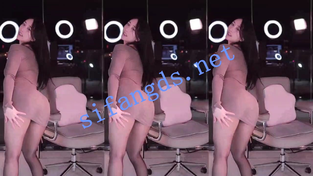 图片[10]深夜宿舍-仓鼠控的第二选择【在线播放】斗鱼 小小玉酱-16 巨乳 露半奶 抖胸舞 走光露底 白浆乳沟【7V】【358M】深夜宿舍-仓鼠控的第二选择