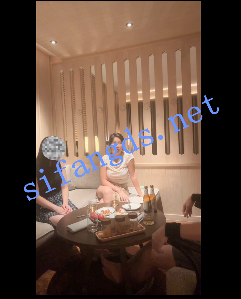 图片[19]深夜宿舍-仓鼠控的第二选择【在线播放】【抖音巨乳】李雅 最新双飞 一男两逼 共舔一鸡【1V】【319M】深夜宿舍-仓鼠控的第二选择