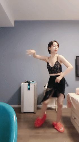 图片[3]深夜宿舍-仓鼠控的第二选择【无在线播放】⚫️舞蹈老师~【拉丁舞美人鱼】 全裸~激情拉丁舞~道具自慰~【4V】【10.2G】深夜宿舍-仓鼠控的第二选择