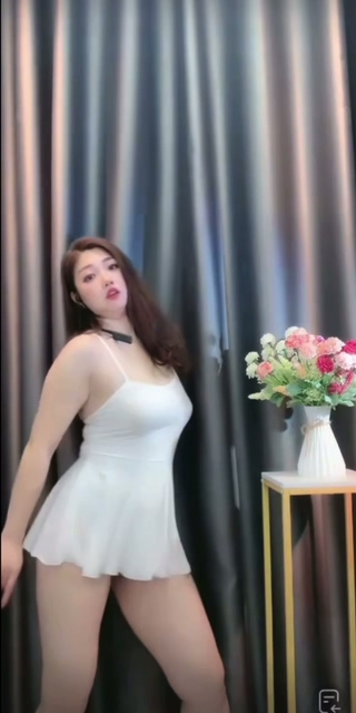 图片[7]深夜宿舍-仓鼠控的第二选择【在线播放】抖音哟宝儿付费定制 巨乳舞蹈老师极致反差 上半身正经下半身道具潮喷【31V】【1.04G】深夜宿舍-仓鼠控的第二选择