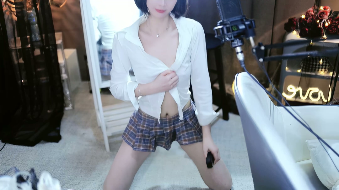 图片[9]深夜宿舍-仓鼠控的第二选择【无在线播放】虎牙刘钞钞付费定制 无水收藏版裸舞【5V】【2.76G】深夜宿舍-仓鼠控的第二选择