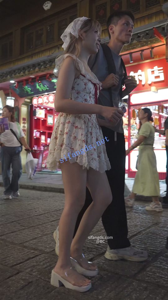 图片[7]深夜宿舍-仓鼠控的第二选择【无在线播放】 (BC-SSS-091)双马尾小姐姐逛街..裙子短的离谱..侧面露半个屁股【1V】【715M】深夜宿舍-仓鼠控的第二选择