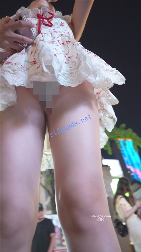 图片[9]深夜宿舍-仓鼠控的第二选择【无在线播放】 (BC-SSS-091)双马尾小姐姐逛街..裙子短的离谱..侧面露半个屁股【1V】【715M】深夜宿舍-仓鼠控的第二选择