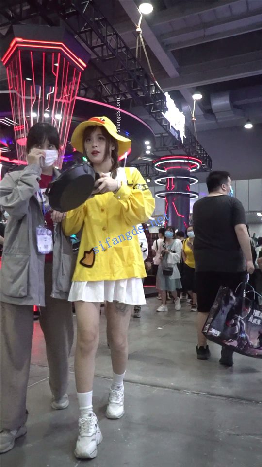 图片[3]深夜宿舍-仓鼠控的第二选择【无在线播放】【xxn-156】游戏展台两位模特..蕾丝粉内..窄内塞了好几张纸【3V】【1.5G】深夜宿舍-仓鼠控的第二选择