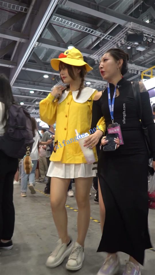 图片[5]深夜宿舍-仓鼠控的第二选择【无在线播放】【xxn-156】游戏展台两位模特..蕾丝粉内..窄内塞了好几张纸【3V】【1.5G】深夜宿舍-仓鼠控的第二选择