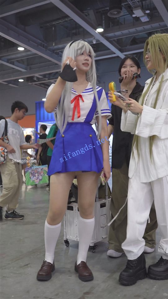 图片[3]深夜宿舍-仓鼠控的第二选择【无在线播放】【xxn-318】超短制服小姐姐..透明肉丝..路人视角直接露内裤【1V】【566M】深夜宿舍-仓鼠控的第二选择