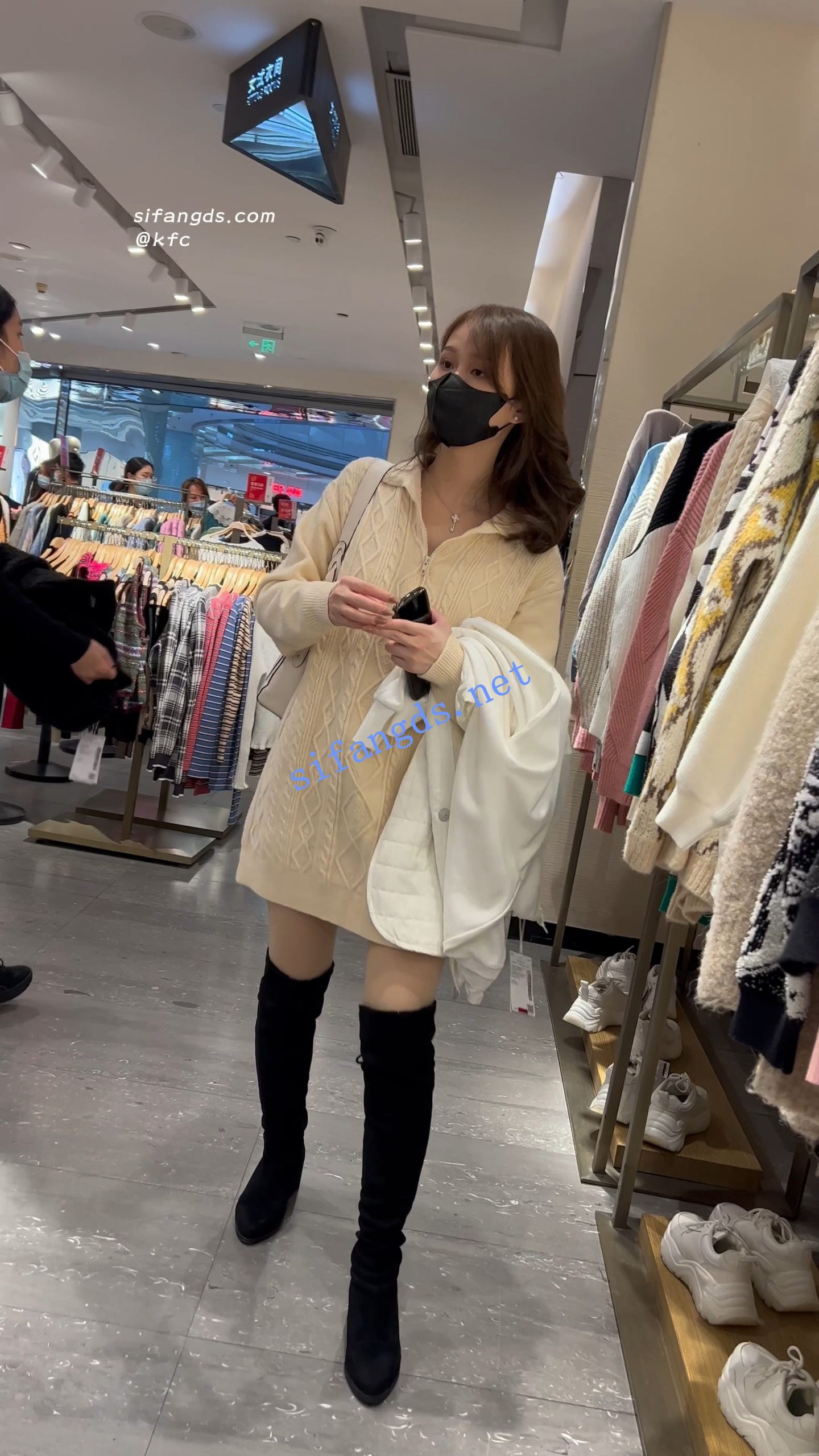 图片[2]深夜宿舍-仓鼠控的第二选择【无在线播放】【日产精选】144电梯开闪CD制服空姐。丝袜过膝袜配骚内【1V】【604M】深夜宿舍-仓鼠控的第二选择