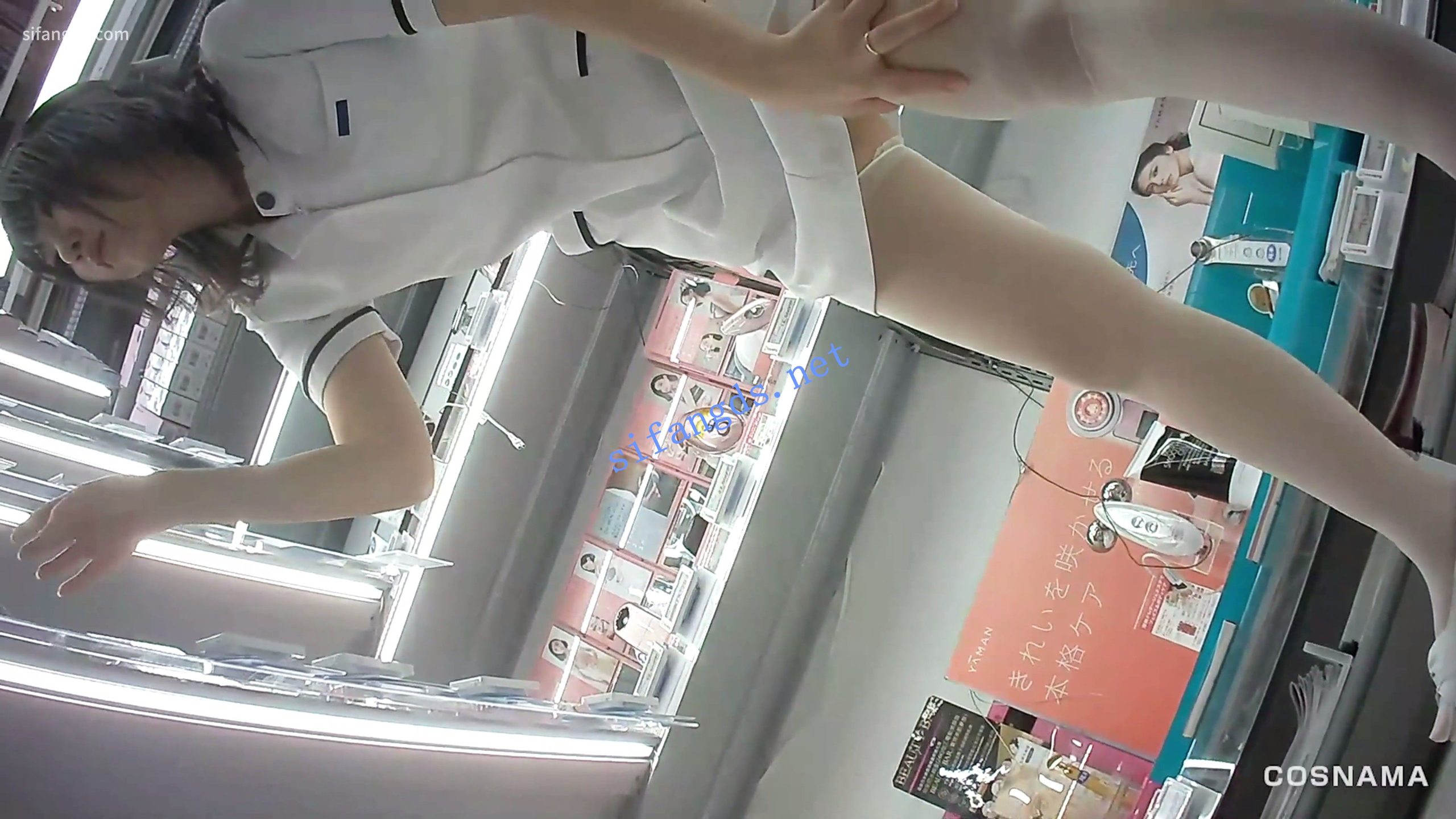 图片[2]深夜宿舍-仓鼠控的第二选择【无在线播放】【日产精选】151商场CD两位制服店员开裆丝袜蕾丝丁字【1V】【2.74G】深夜宿舍-仓鼠控的第二选择