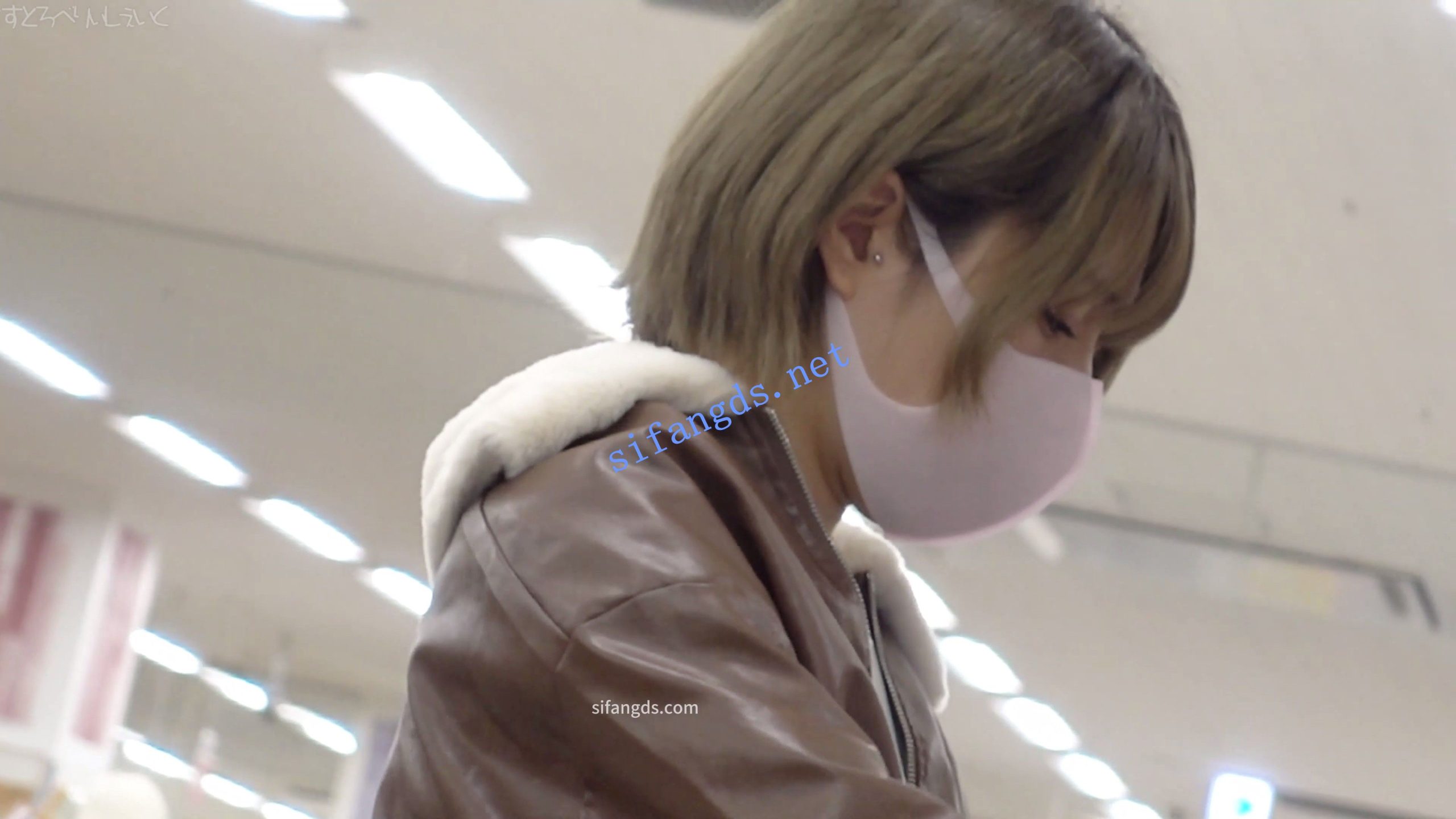 【无在线播放】【日产精选】153巨乳大放异彩。超可爱辣妹透明内裤的全身【1V】【4.21G】深夜宿舍-仓鼠控的第二选择