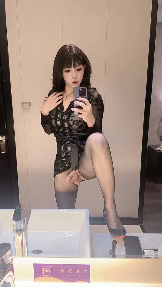 图片[2]深夜宿舍-仓鼠控的第二选择【无在线播放】✨国产极品TS✨Alone.✨国产人气TS，身材纤细苗条皮肤白皙水嫩，能攻善守从容不迫，最新「无水原档」精华资源合集【67V】【2.24G】深夜宿舍-仓鼠控的第二选择