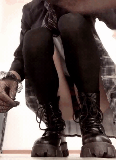 图片[6]深夜宿舍-仓鼠控的第二选择【无在线播放】✨国产极品TS✨薇薇✨国产TS，名气不大作品不多，偶然发现博主频道，视频不露脸但本人颜值非常高，身材超级好，合集【8V】【717M】深夜宿舍-仓鼠控的第二选择