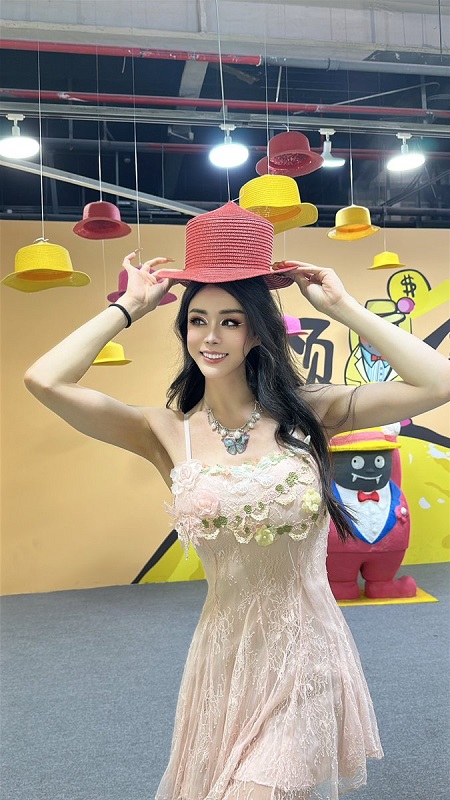 图片[2]深夜宿舍-仓鼠控的第二选择【无在线播放】✨天使西柚✨推特13万粉丝高人气国产TS，人照无差，身材高挑脸蛋相当漂亮，浪叫特别放肆建议调小音量，最新作品合集【16V】【1.93G】深夜宿舍-仓鼠控的第二选择