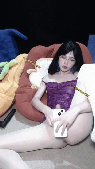 图片[7]深夜宿舍-仓鼠控的第二选择【无在线播放】✨鱼鱼鱼✨国产极品TS，颜值相当不错的博主，看了她几十个自己玩自己的作品，终于看到挨凿了，最新视频合集【13V】【1.31G】深夜宿舍-仓鼠控的第二选择