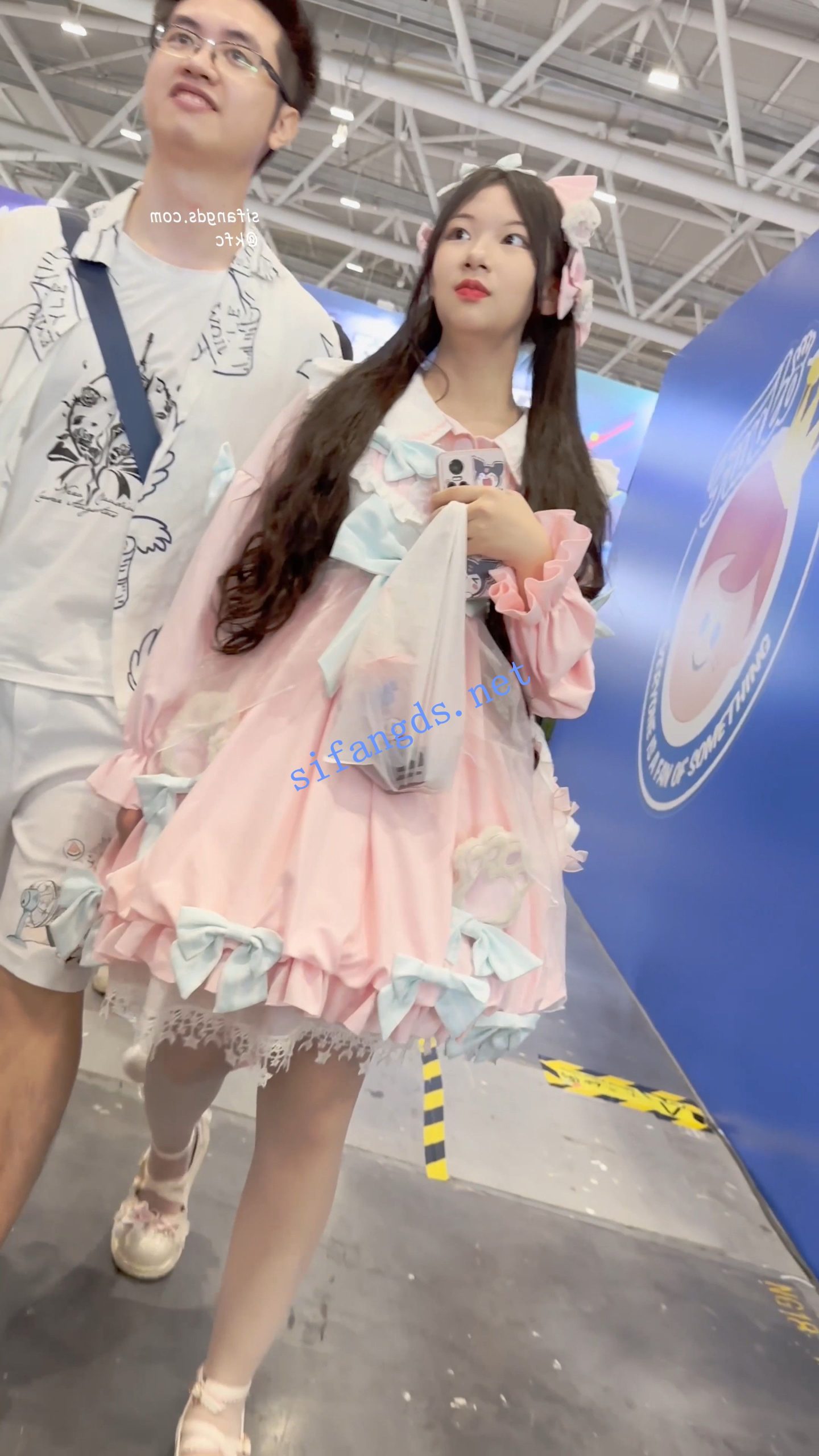 图片[2]深夜宿舍-仓鼠控的第二选择【无在线播放】【KFC】洛丽塔裙学生妹和男友逛街·白丝袜淡绿色内内前后CD【1V】【395M】深夜宿舍-仓鼠控的第二选择