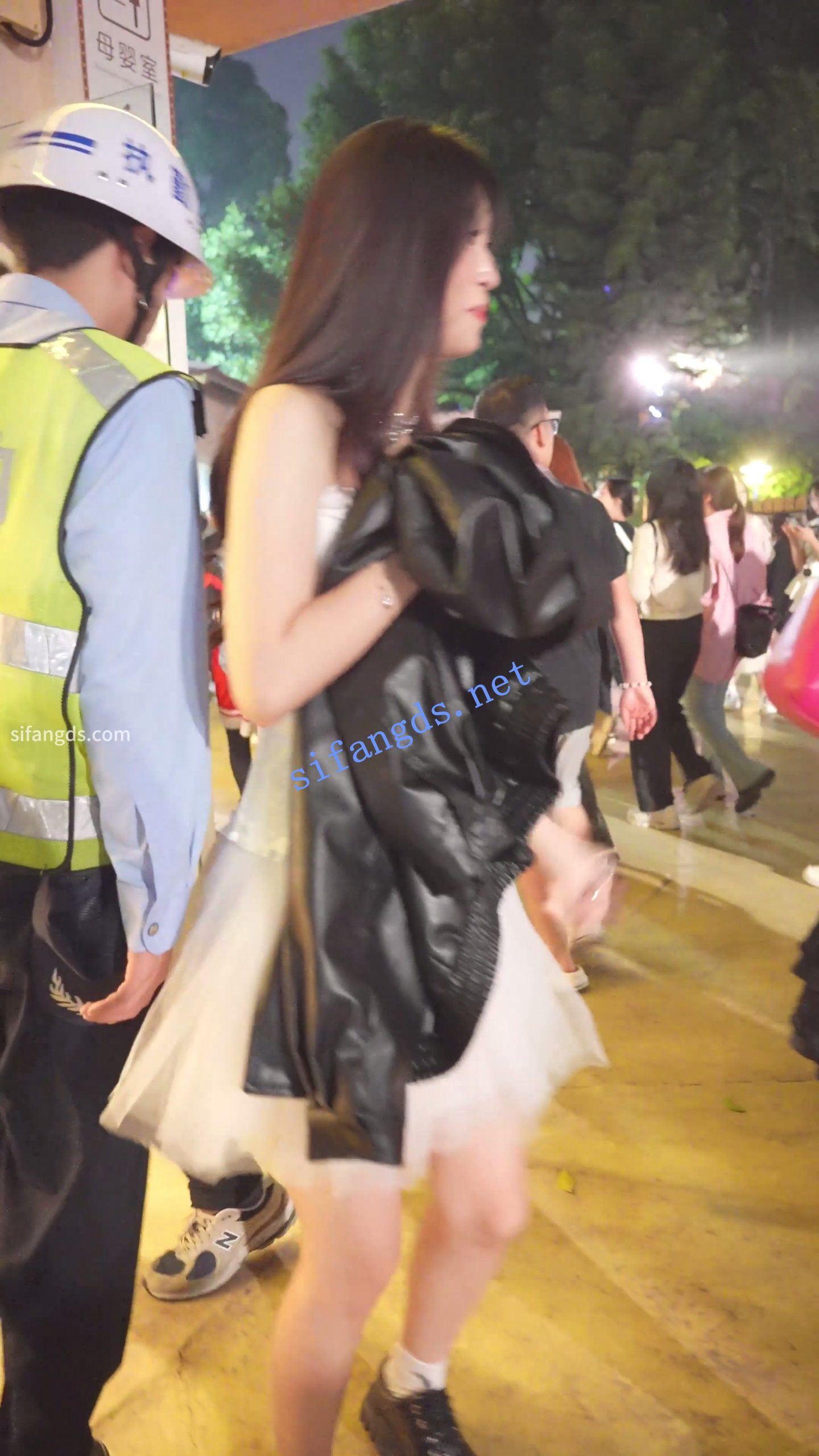 图片[6]深夜宿舍-仓鼠控的第二选择【无在线播放】(BC-AA-581)游乐园抄底蕾丝白裙小姐姐..无痕粉内屁股光滑【1V】【241M】深夜宿舍-仓鼠控的第二选择