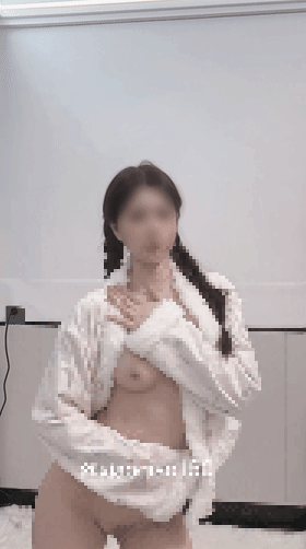 图片[1]深夜宿舍-仓鼠控的第二选择【在线播放】【重磅】大学舞蹈生【小乔（以安）】最新付费裸舞 新舞蹈【15V】【262M】深夜宿舍-仓鼠控的第二选择